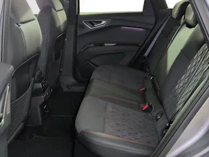 Audi Q4 e-tron 45 Edition Swiss Ski quattro