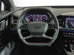 Audi Q4 e-tron 45 Edition Swiss Ski quattro