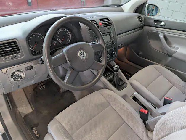 VW Golf 1.6 FSI Comfortline