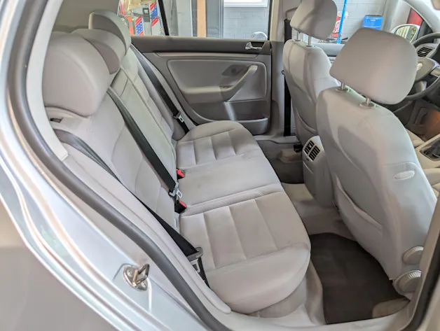 VW Golf 1.6 FSI Comfortline