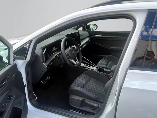 VW Golf Variant 2.0 TSI R-Line DSG 4 Motion