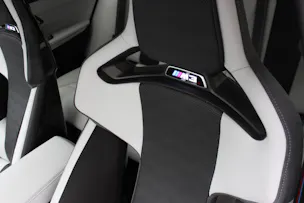 BMW M3 Touring xDrive Competition M CARBON EXTERIEURPAKET Sonderlackierung *STERNRUBIN*