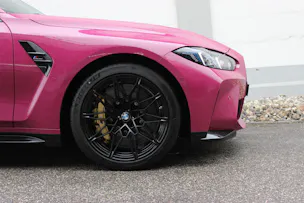 BMW M3 Touring xDrive Competition M CARBON EXTERIEURPAKET Sonderlackierung *STERNRUBIN*
