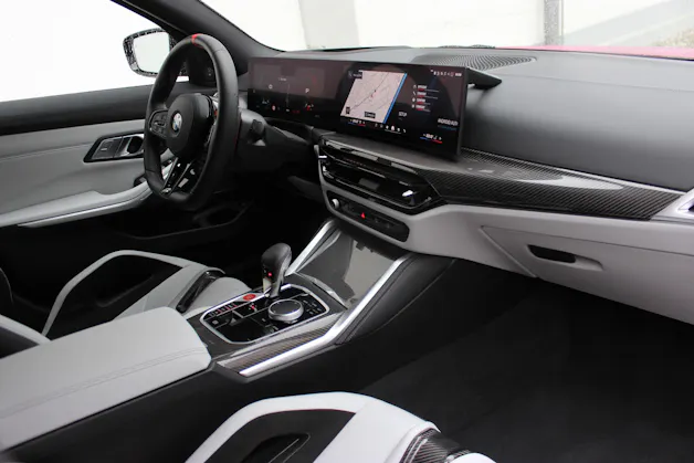 BMW M3 Touring xDrive Competition M CARBON EXTERIEURPAKET Sonderlackierung *STERNRUBIN*