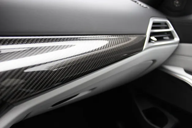 BMW M3 Touring xDrive Competition M CARBON EXTERIEURPAKET Sonderlackierung *STERNRUBIN*