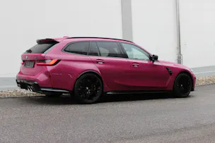 BMW M3 Touring xDrive Competition M CARBON EXTERIEURPAKET Sonderlackierung *STERNRUBIN*