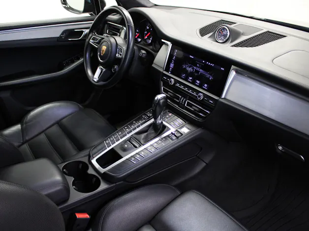 Porsche Macan Turbo PDK