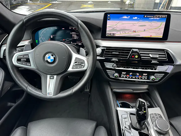 BMW 530d xDrive 48V Touring M Sport Steptronic