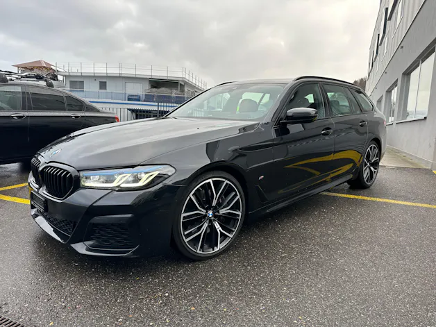 BMW 530d xDrive 48V Touring M Sport Steptronic