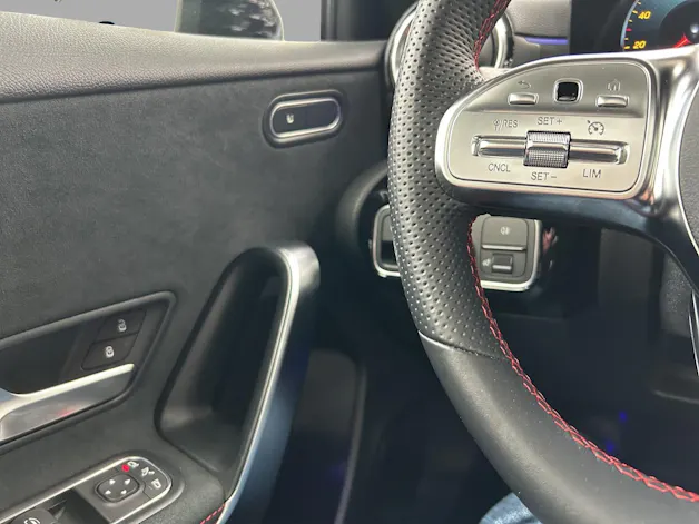 Mercedes-Benz A 180 Night Star AMG Line 7G-DCT
