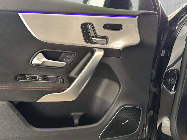 Mercedes-Benz A 35 AMG 4Matic Speedshift