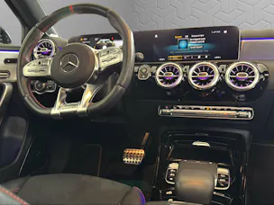 Mercedes-Benz A 35 AMG 4Matic Speedshift