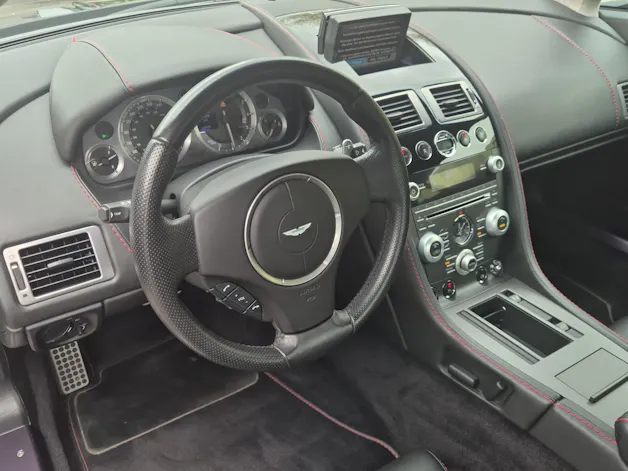 Aston Martin V8 Vantage 4.7 Sportshift