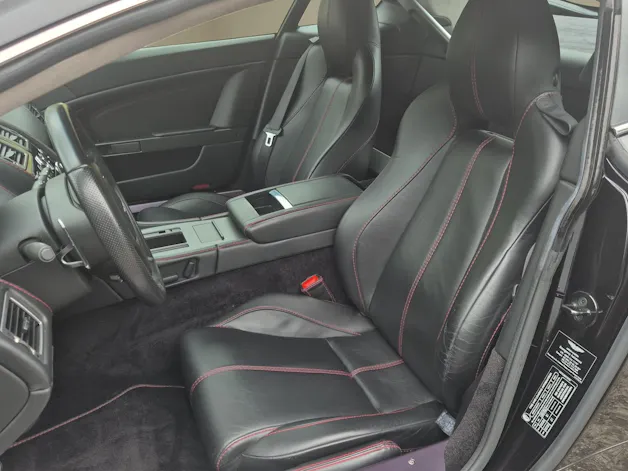 Aston Martin V8 Vantage 4.7 Sportshift