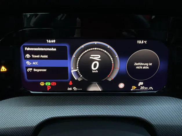 VW Golf Variant R 2.0 TSI 333PS 4 MOTION *** FACELIFT MIT TOPAUSSTATTUNG ***