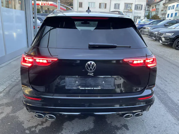VW Golf Variant R 2.0 TSI 333PS 4 MOTION *** FACELIFT MIT TOPAUSSTATTUNG ***