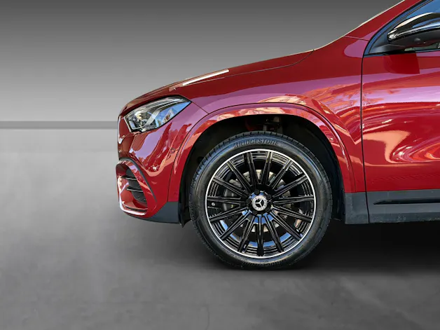 Mercedes-Benz GLA 250 e EQ Star 8G-DCT