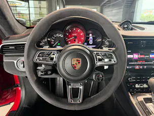Porsche 911 Carrera GTS PDK