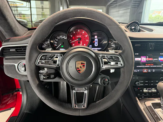 Porsche 911 Carrera GTS PDK