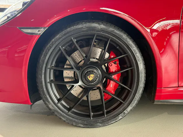Porsche 911 Carrera GTS PDK