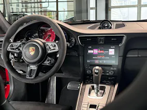 Porsche 911 Carrera GTS PDK