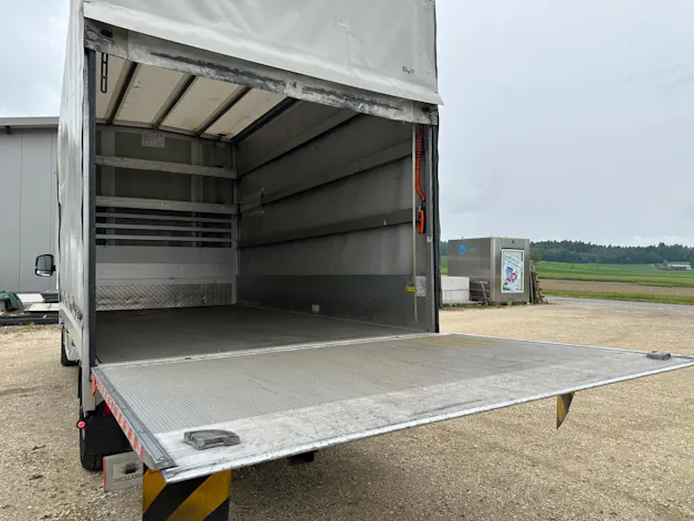 MAN TGE 3.180 Koffer / Hebebühne / AHK