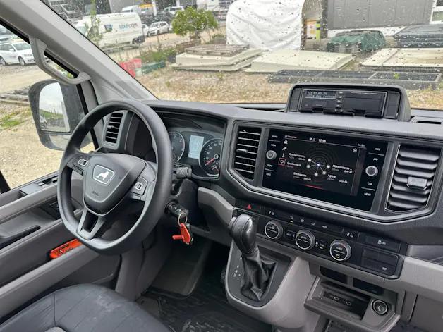 MAN TGE 3.180 Koffer / Hebebühne / AHK
