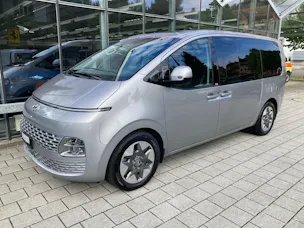 Hyundai Staria Premium 2.2 CRDi Vertex 4WD A