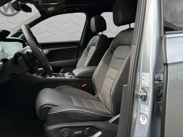 VW Touareg 3.0 TDI R-Line Tiptronic