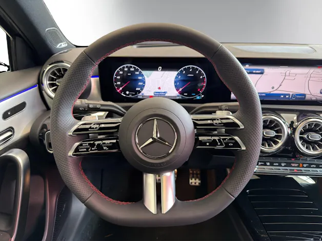 Mercedes-Benz A 220 4Matic 8G-DCT