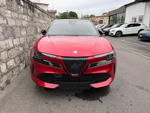 Alfa Romeo Junior 1.2 48V Hybrid Q4 Sport Spéciale