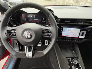 Alfa Romeo Junior 1.2 48V Hybrid Q4 Sport Spéciale