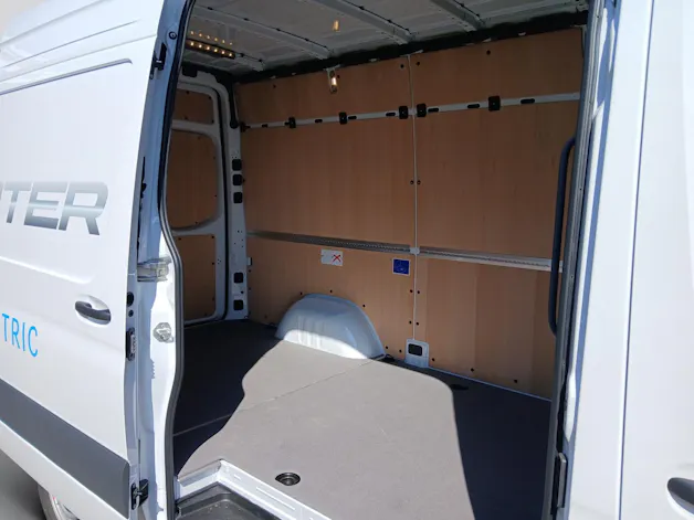 Mercedes-Benz MERCEDES-BENZ Esprinter 320 PRO KA 3665 S