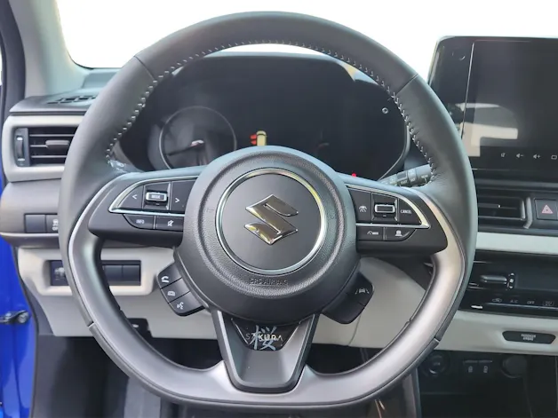 Suzuki Swift 1.2 Sakura Hybrid 4x4