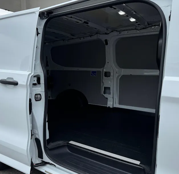Ford Transit Custom 320 L2H1 Trend Automat 4x4