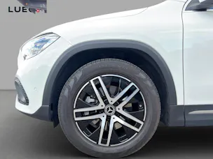 Mercedes-Benz GLA 250 Progressive 8G-DCT