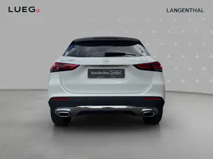 Mercedes-Benz GLA 250 Progressive 8G-DCT