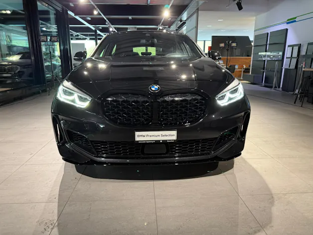 BMW M135i xDrive Steptronic