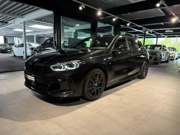 BMW M135i xDrive Steptronic
