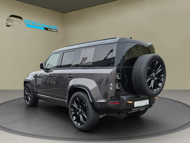 Land Rover Defender 110 635 V8 4.4 Octa AT8