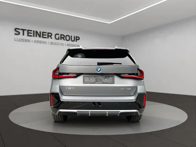 BMW iX1 xDrive 30 M Sport Pro