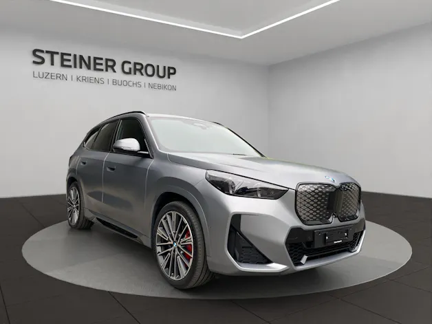 BMW iX1 xDrive 30 M Sport Pro