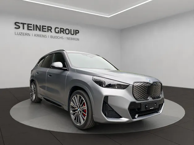 BMW iX1 xDrive 30 M Sport Pro