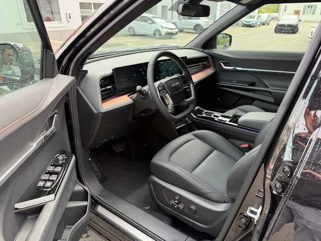 KGM -SsangYong Torres 1.5 TGDI Titanium 4WD AT