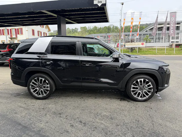KGM -SsangYong Torres 1.5 TGDI Titanium 4WD AT