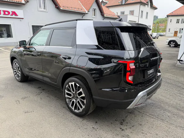 KGM -SsangYong Torres 1.5 TGDI Titanium 4WD AT