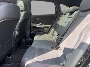 Mercedes-Benz GLA 220d 4Matic 8G-DCTSwiss Star