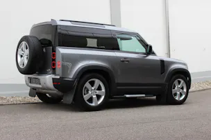Land Rover Defender 90 3.0D I6 200 SE AT8