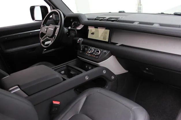 Land Rover Defender 90 3.0D I6 200 SE AT8