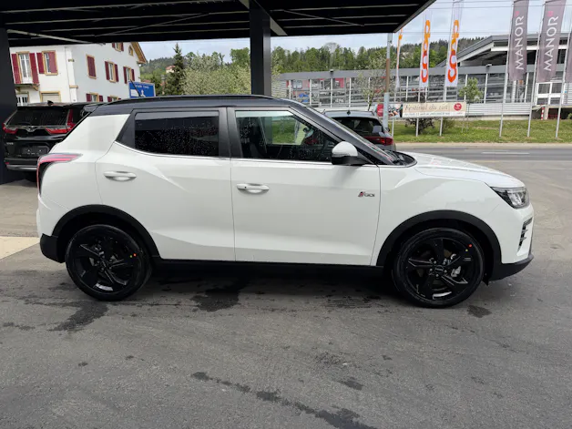 KGM -SsangYong Tivoli 1.5 T GDI Platinum 4WD Automat